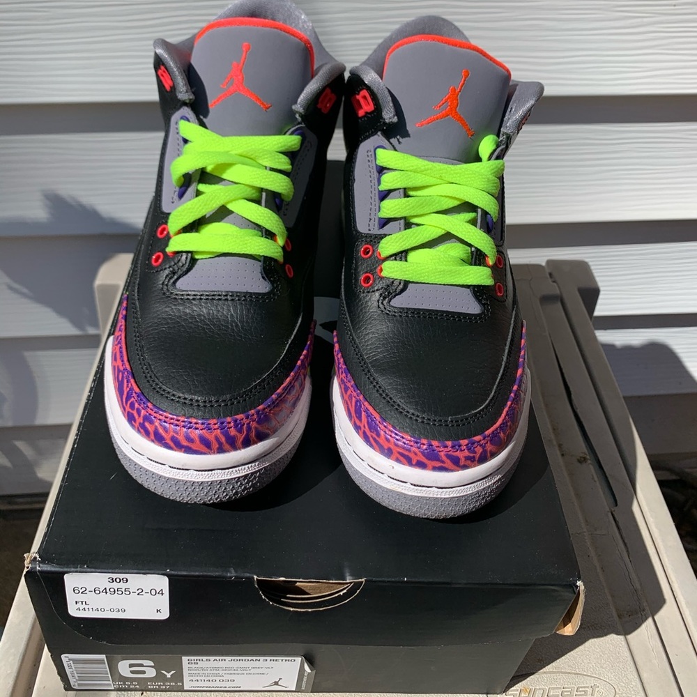 🖤🐍🔥 Air Jordan 3 6Y Black/Volt/Neon Green